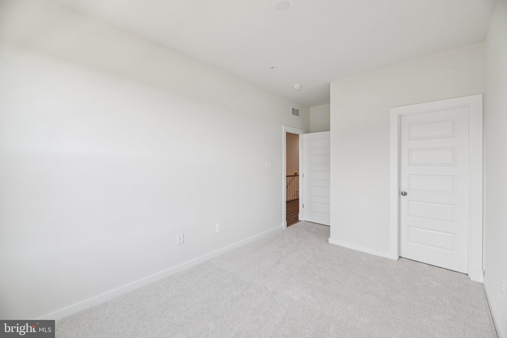 MELFORD TOWN CENTER - Residential