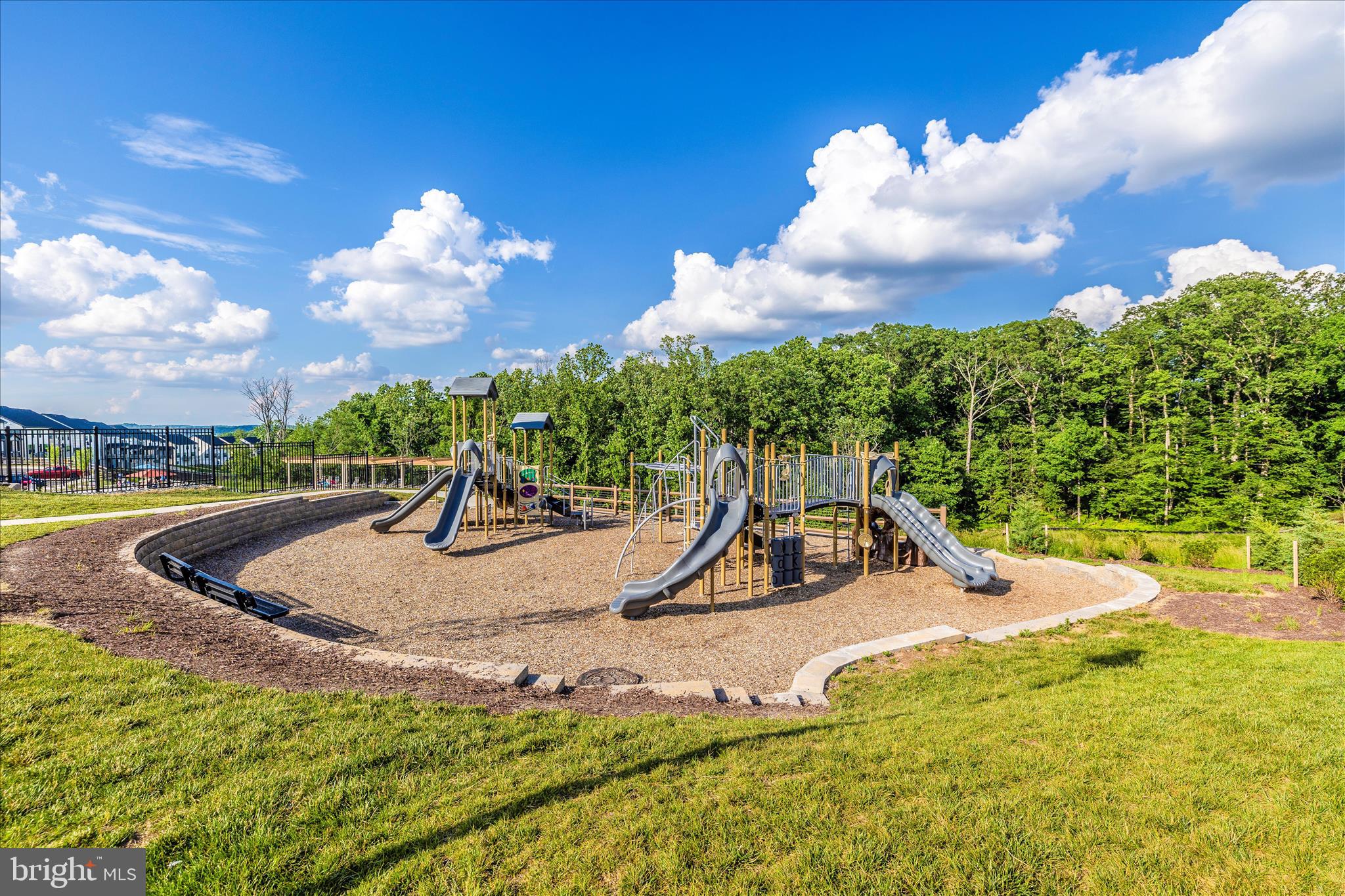 LAKE LINGANORE OAKDALE - Residential