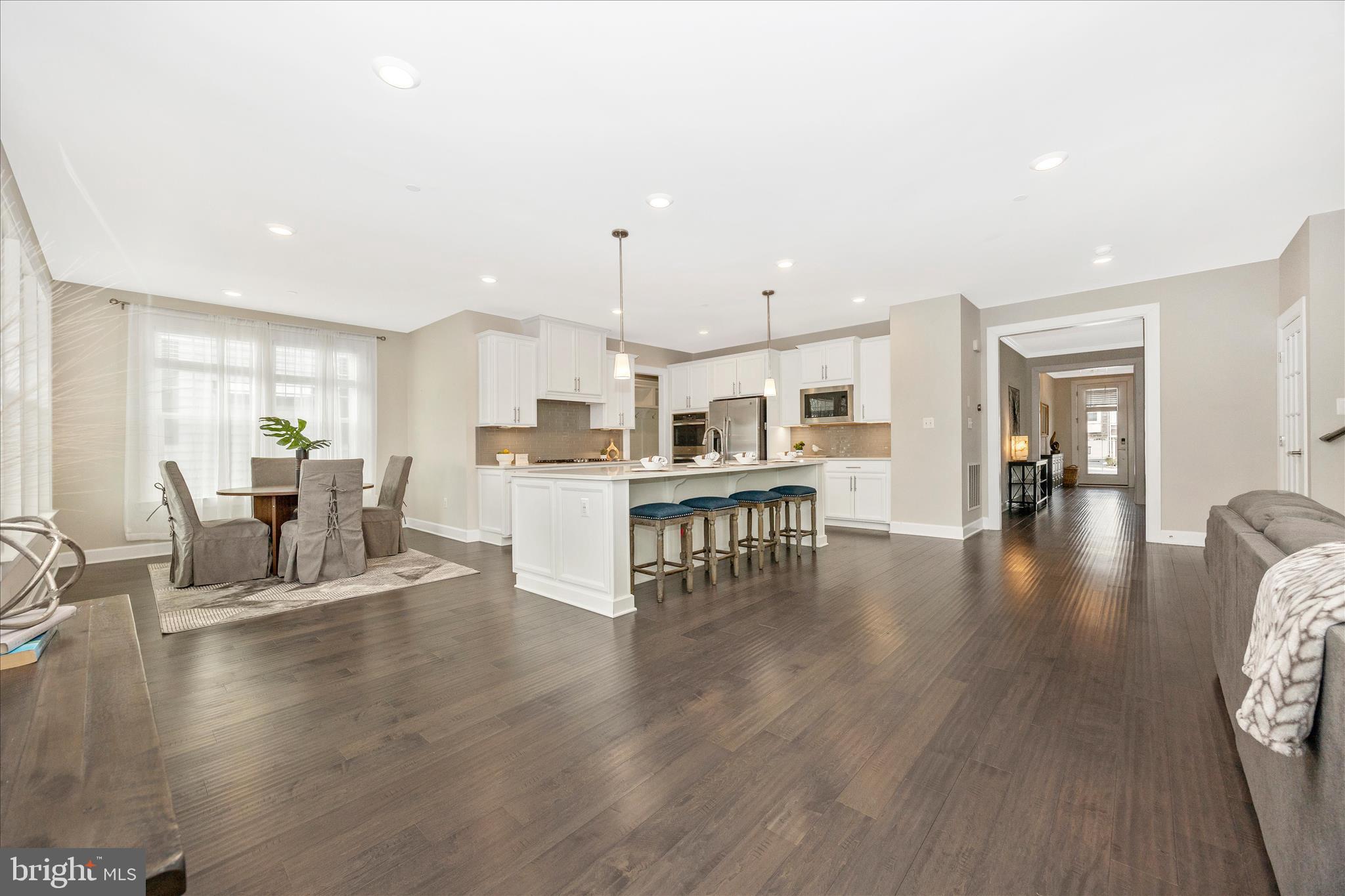 LAKE LINGANORE OAKDALE - Residential