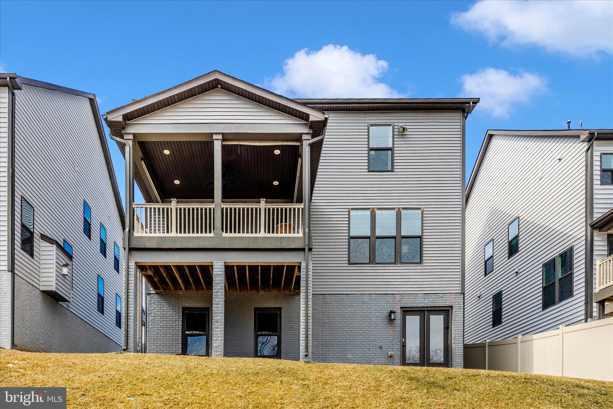 LAKE LINGANORE OAKDALE - Residential