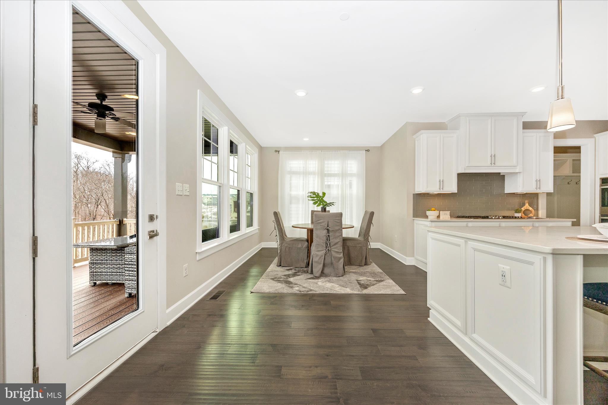 LAKE LINGANORE OAKDALE - Residential