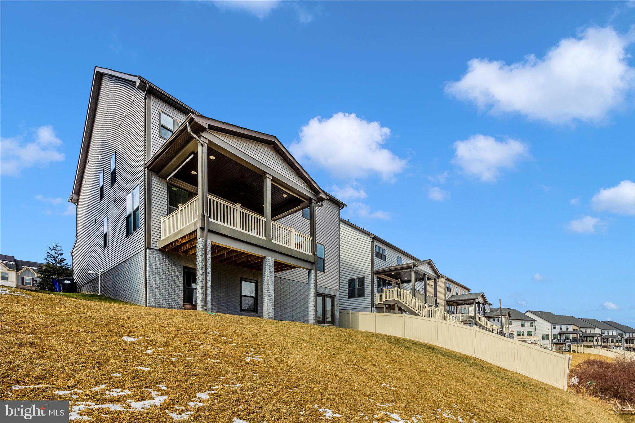 LAKE LINGANORE OAKDALE - Residential