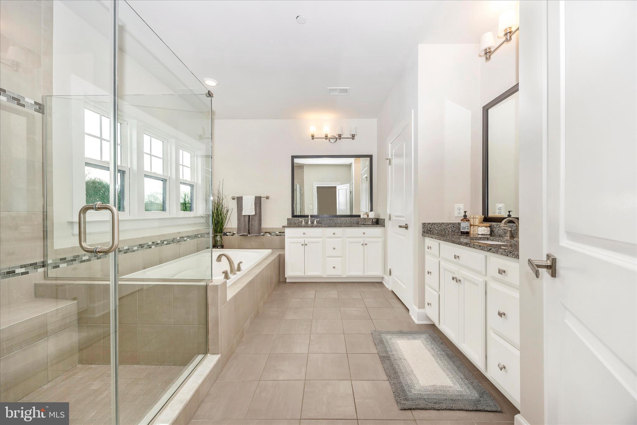 LAKE LINGANORE OAKDALE - Residential