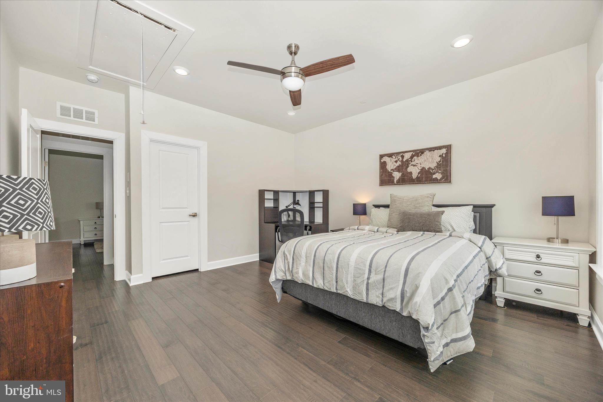 LAKE LINGANORE OAKDALE - Residential