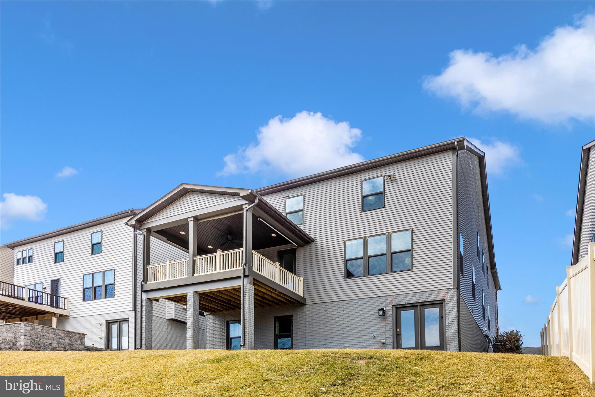 LAKE LINGANORE OAKDALE - Residential