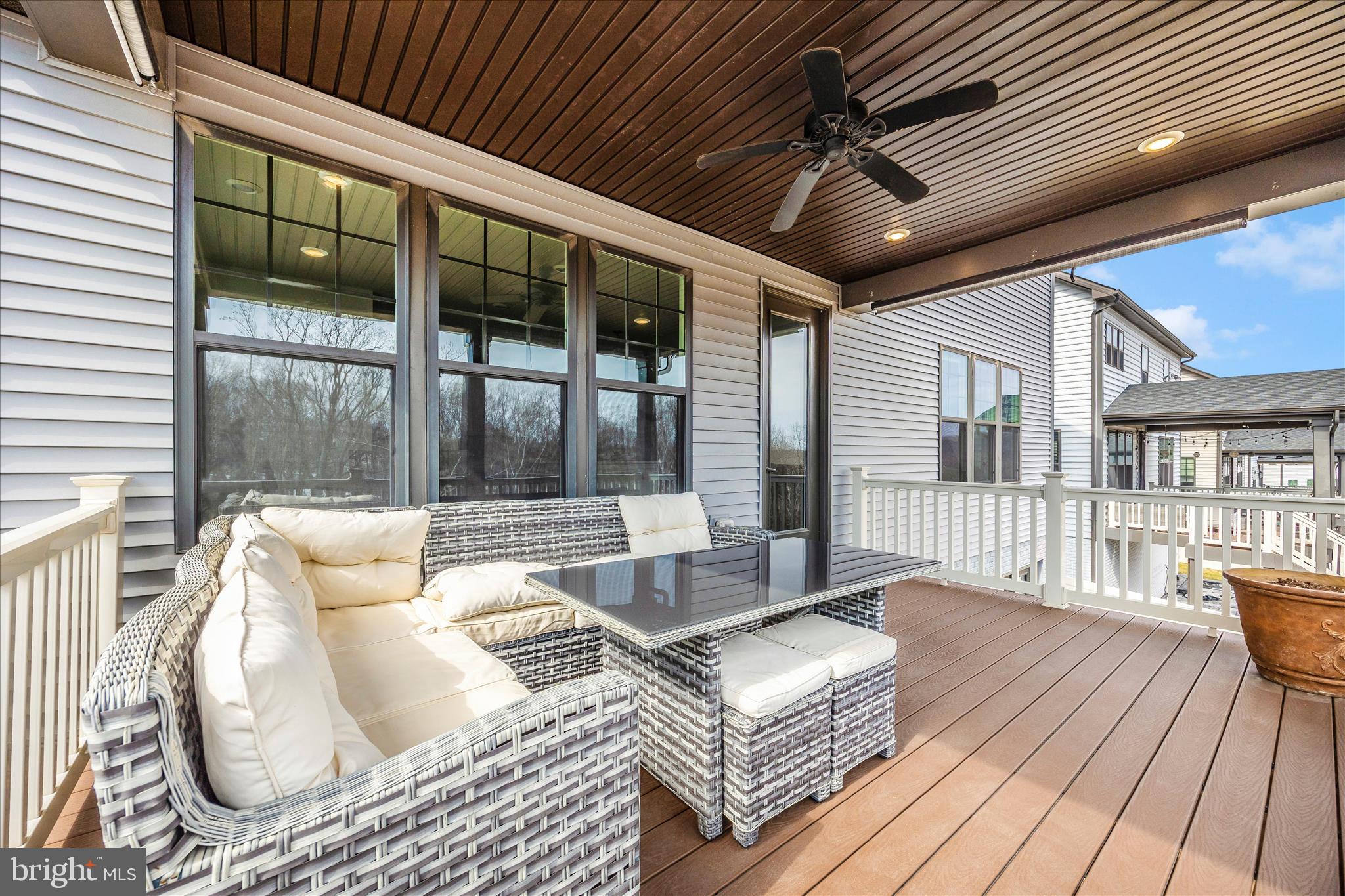 LAKE LINGANORE OAKDALE - Residential