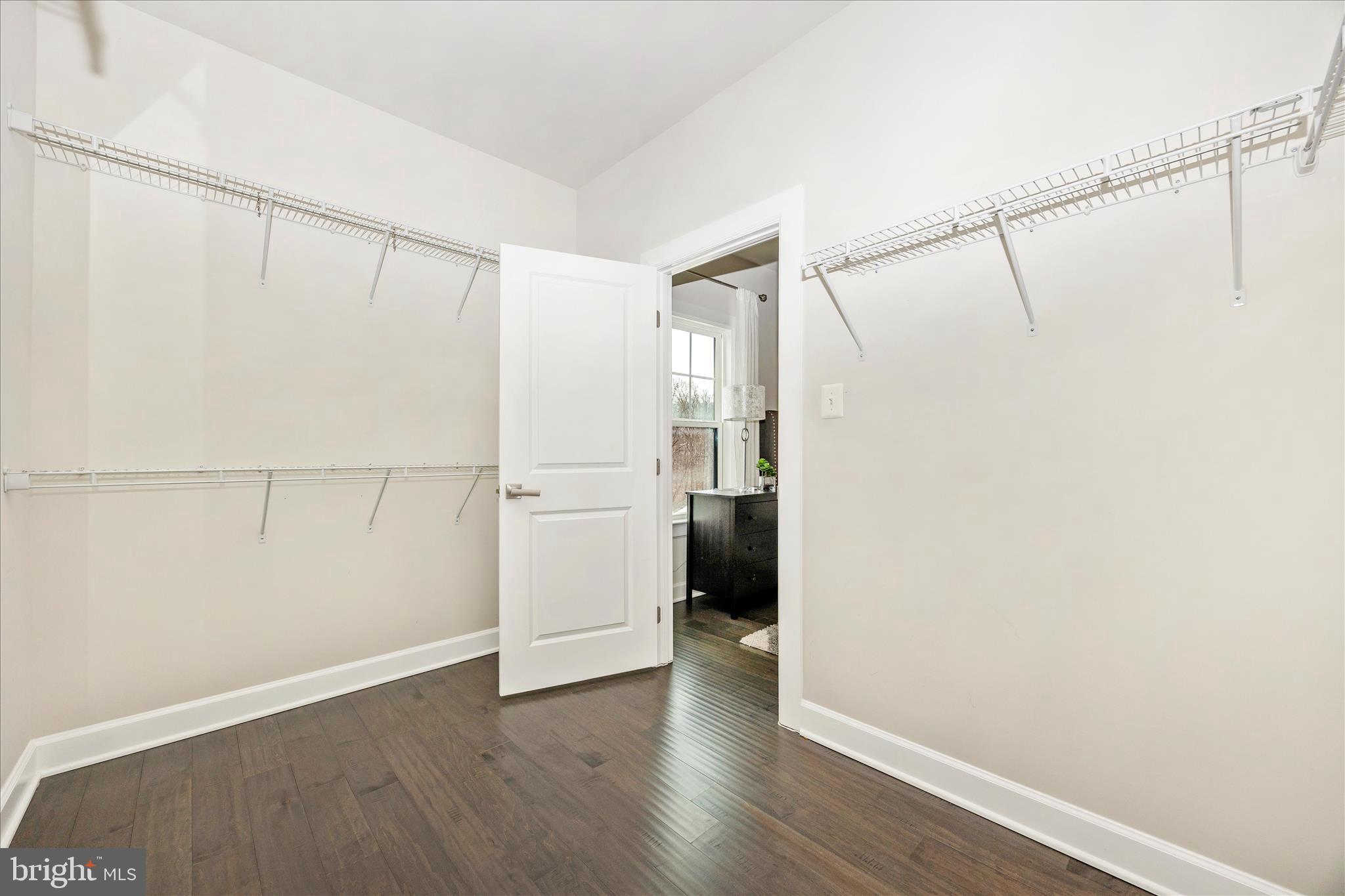 LAKE LINGANORE OAKDALE - Residential