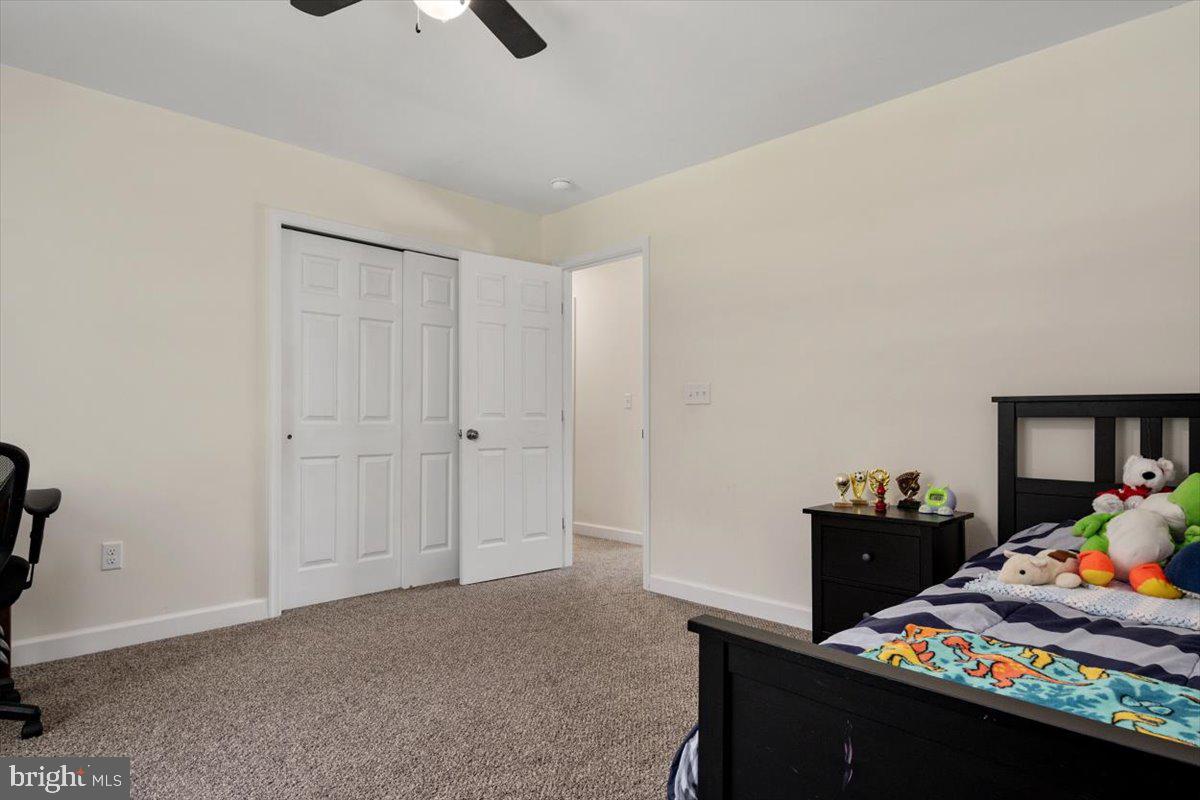 HUNTERS RIDGE - Residential