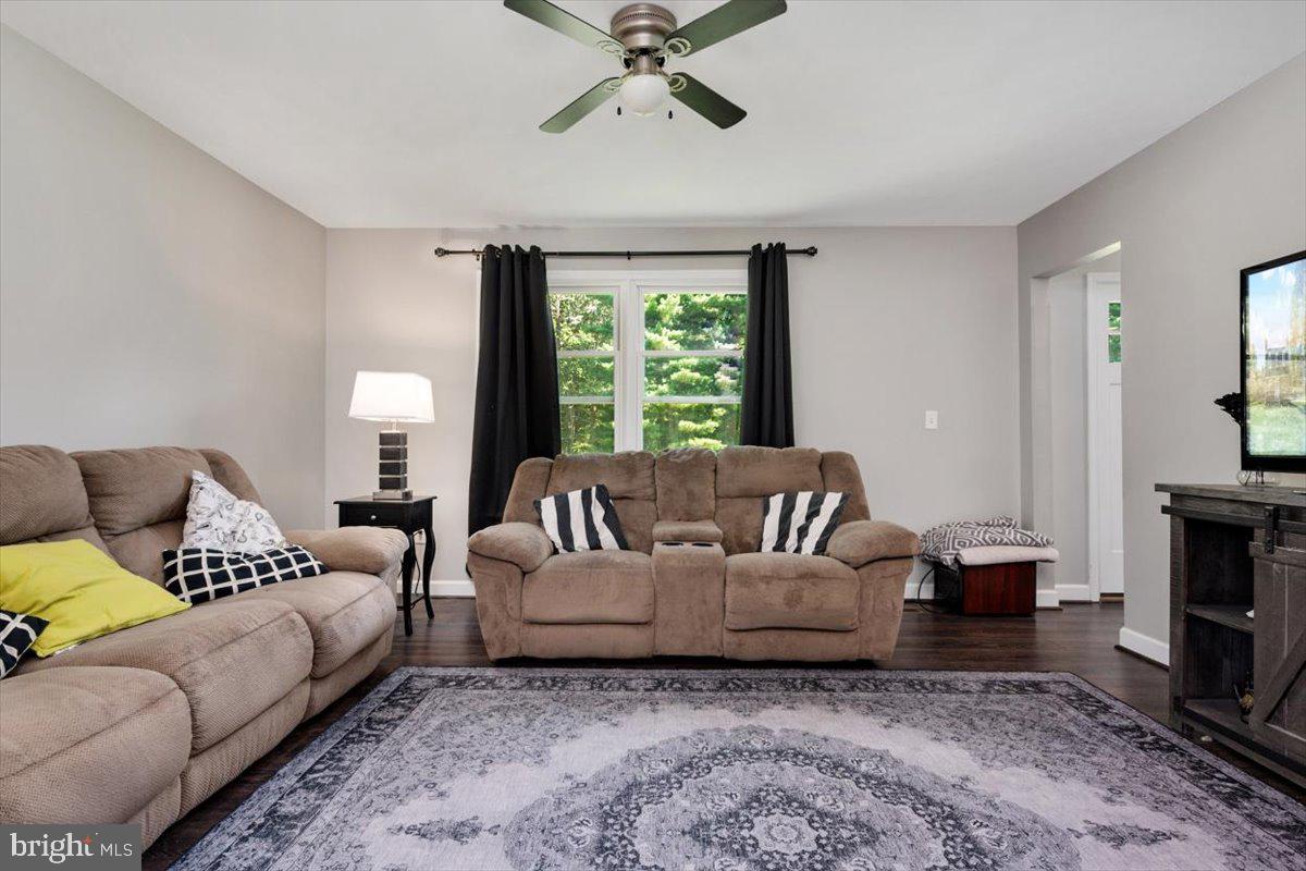 HUNTERS RIDGE - Residential