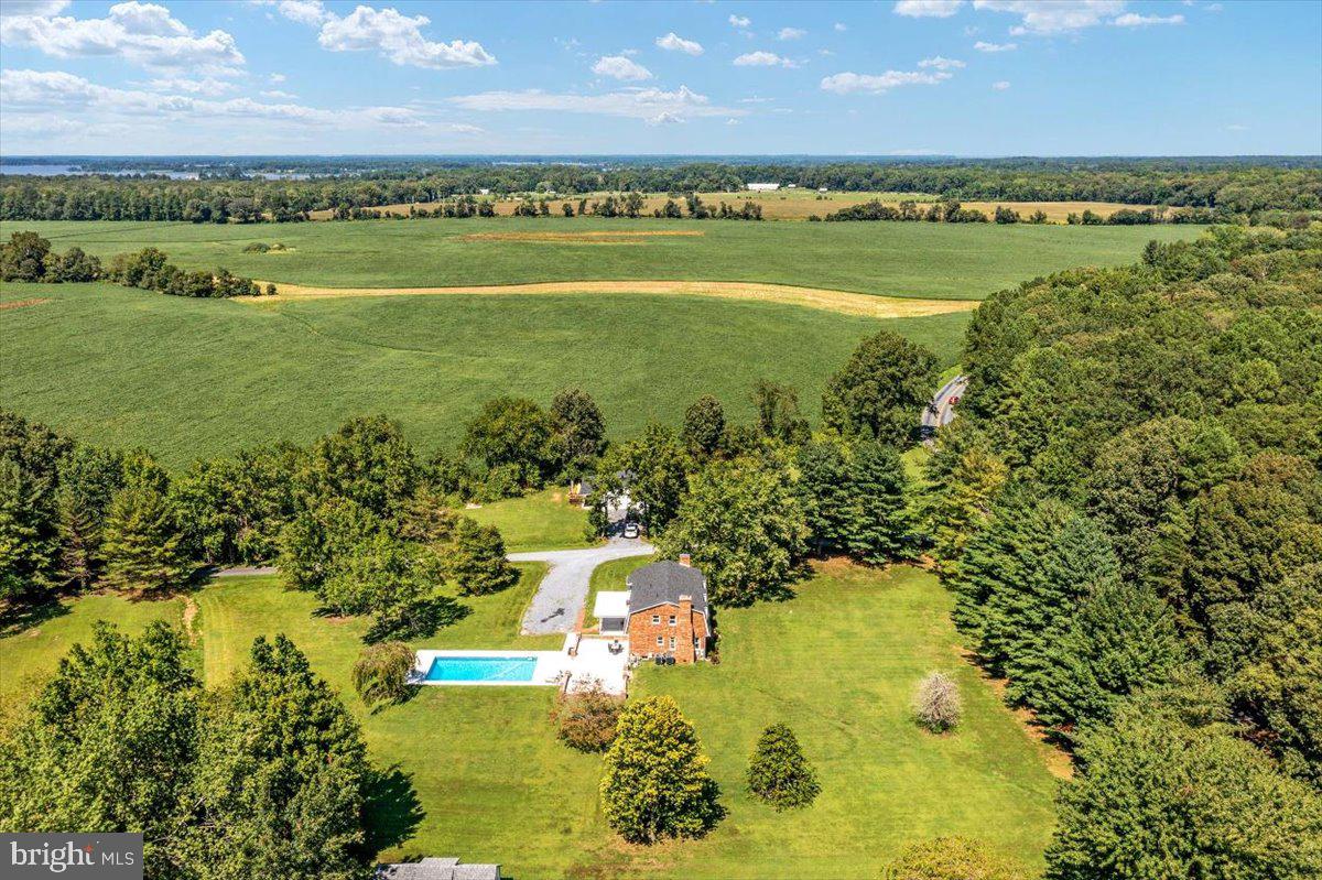 HUNTERS RIDGE - Residential