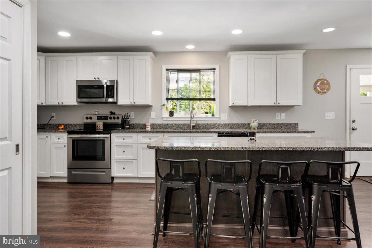 HUNTERS RIDGE - Residential