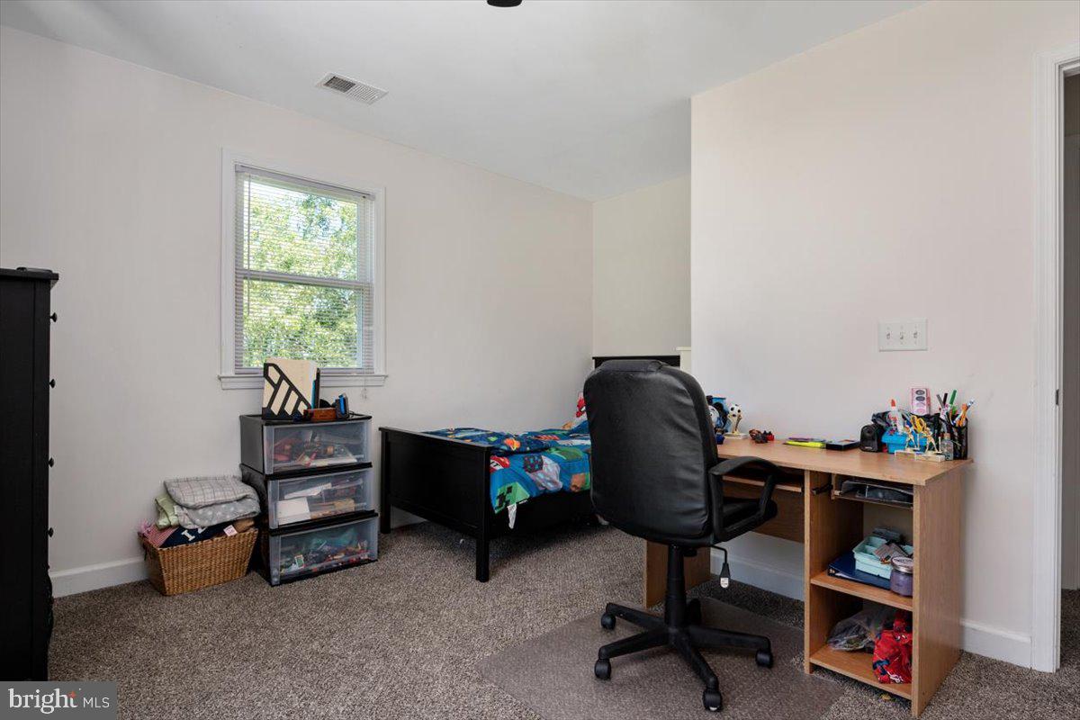 HUNTERS RIDGE - Residential