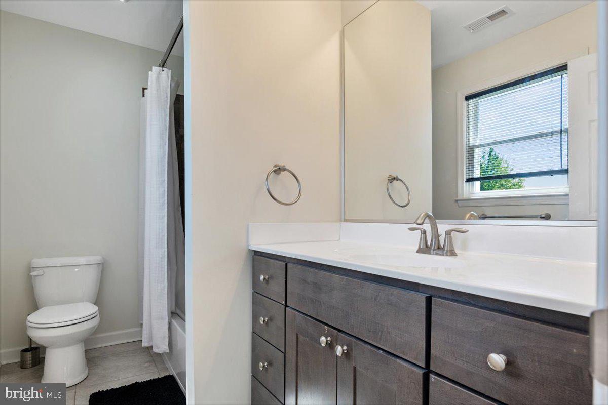 HUNTERS RIDGE - Residential