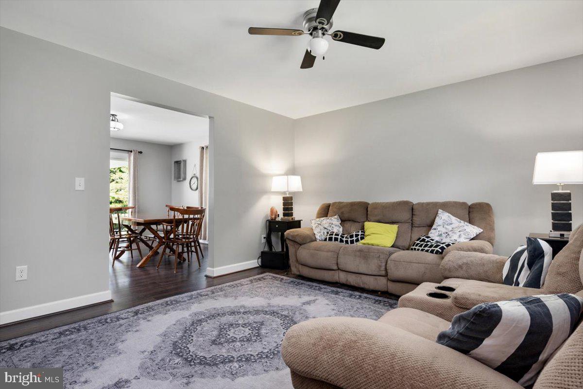 HUNTERS RIDGE - Residential