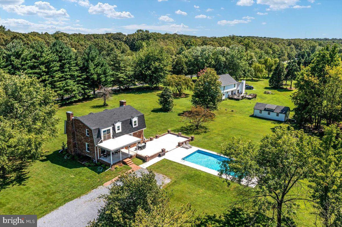 HUNTERS RIDGE - Residential