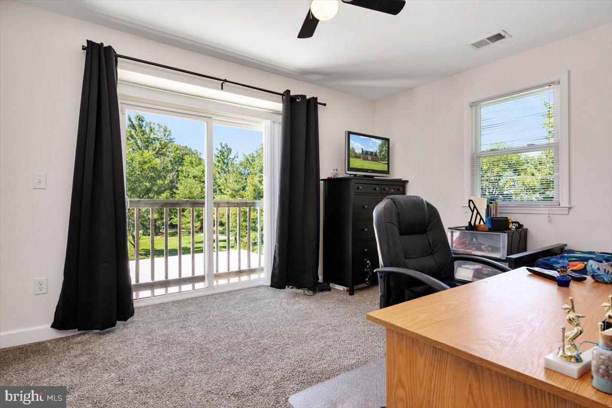 HUNTERS RIDGE - Residential