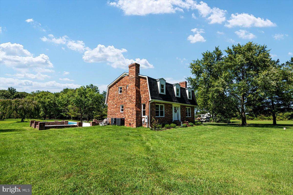 HUNTERS RIDGE - Residential