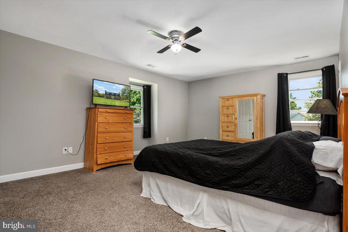 HUNTERS RIDGE - Residential