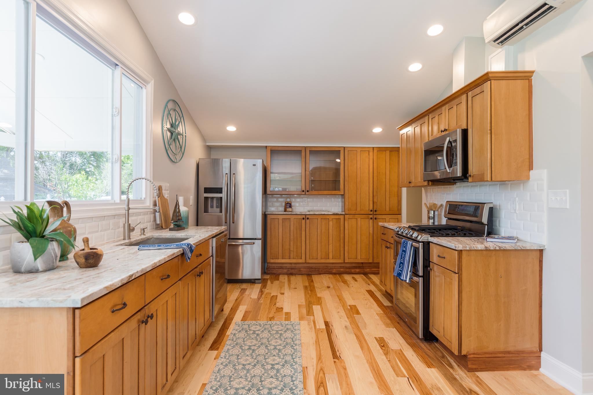 LOCH HAVEN BEACH - Residential