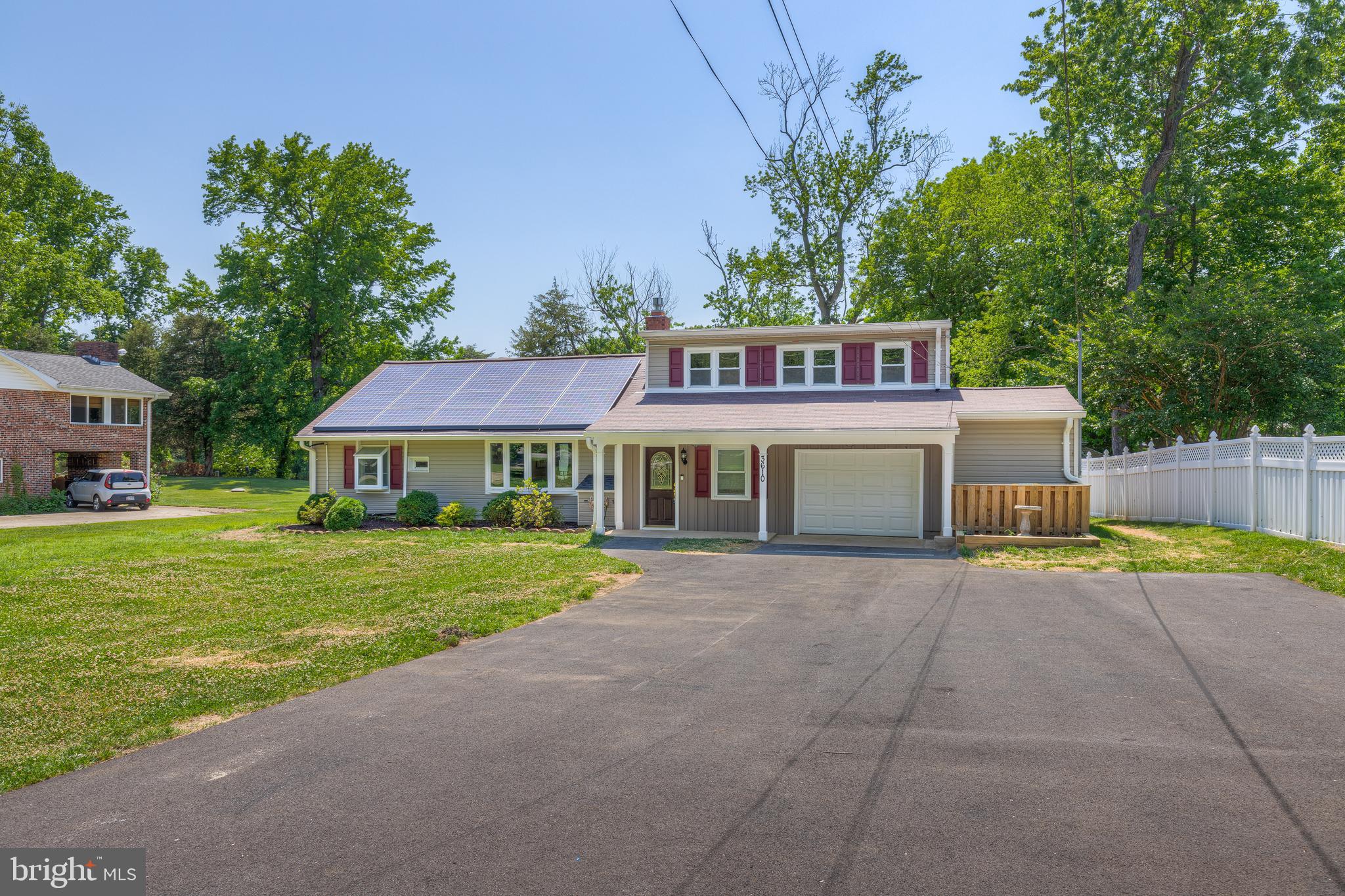 LOCH HAVEN BEACH - Residential