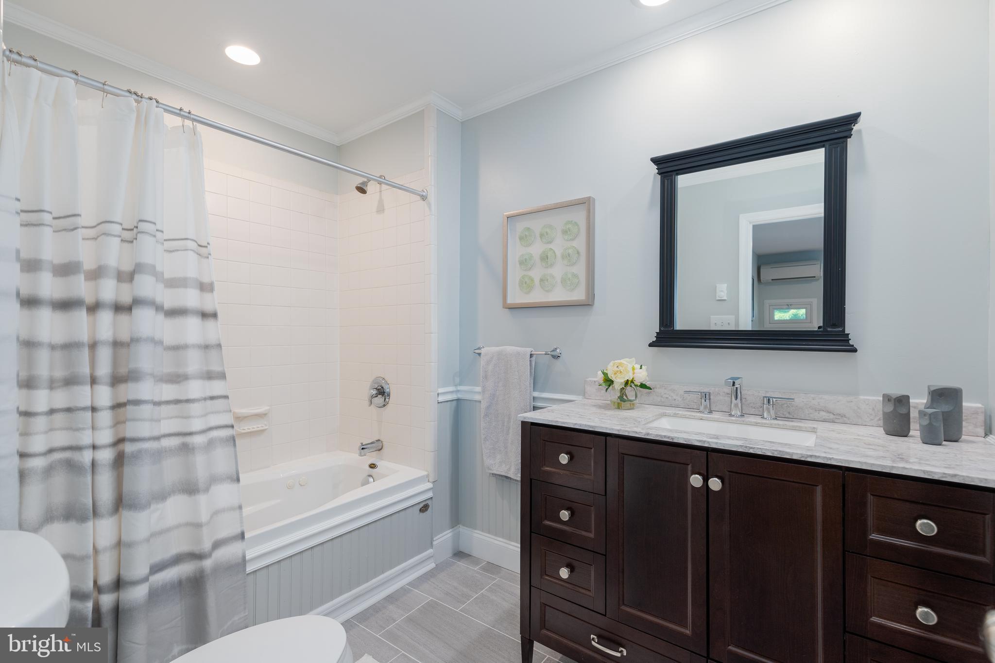 LOCH HAVEN BEACH - Residential