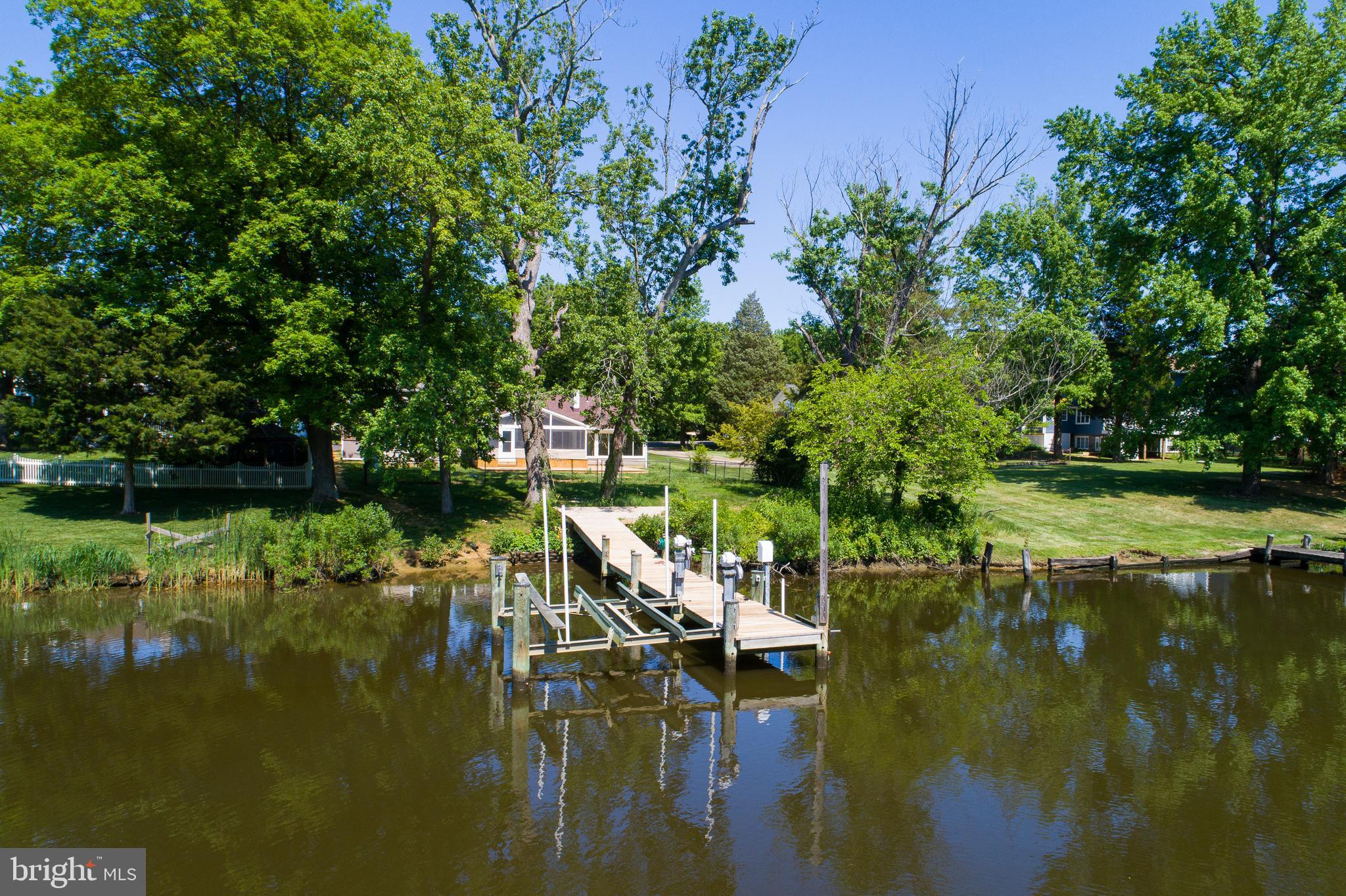 LOCH HAVEN BEACH - Residential