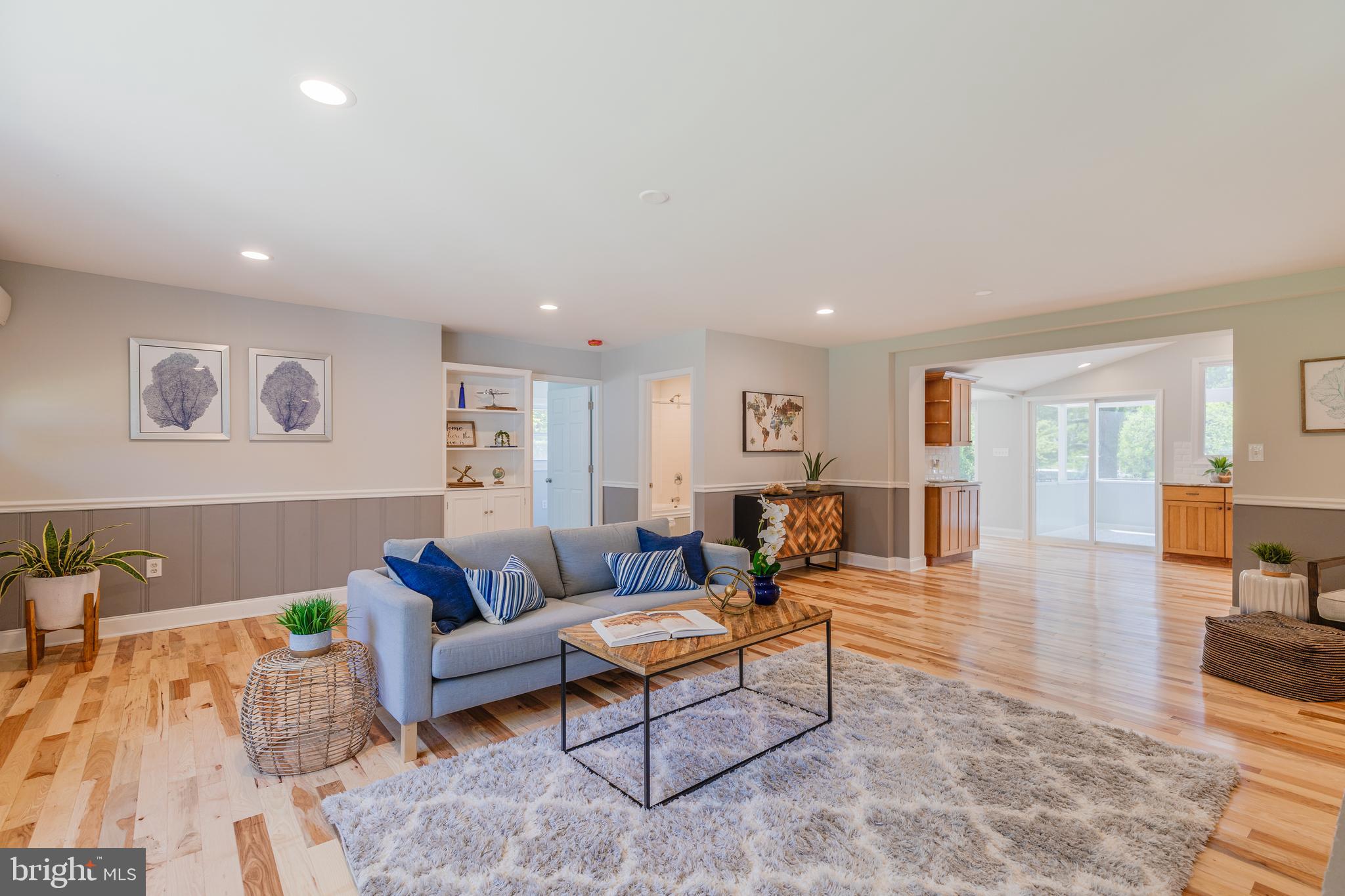 LOCH HAVEN BEACH - Residential