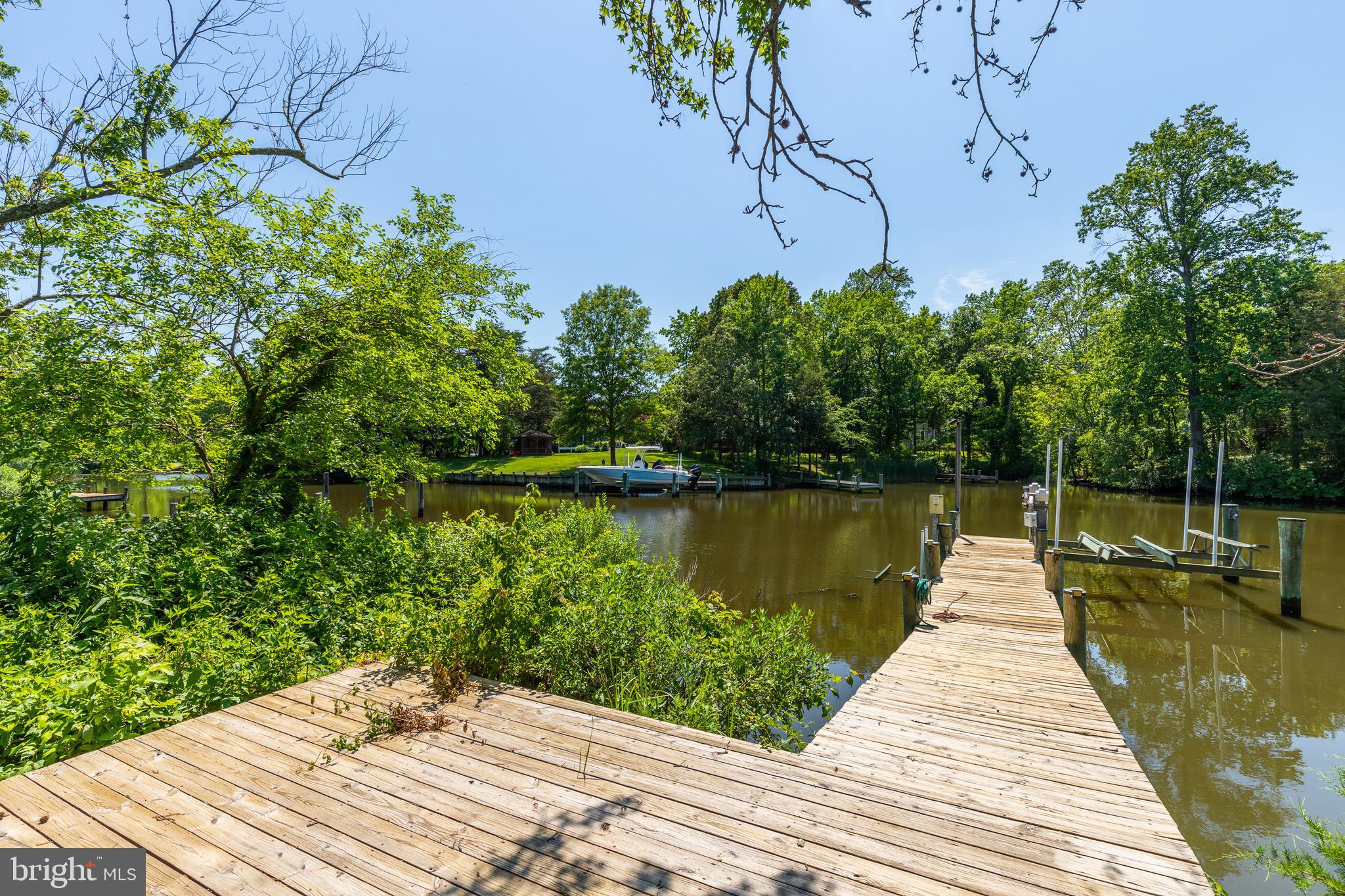LOCH HAVEN BEACH - Residential