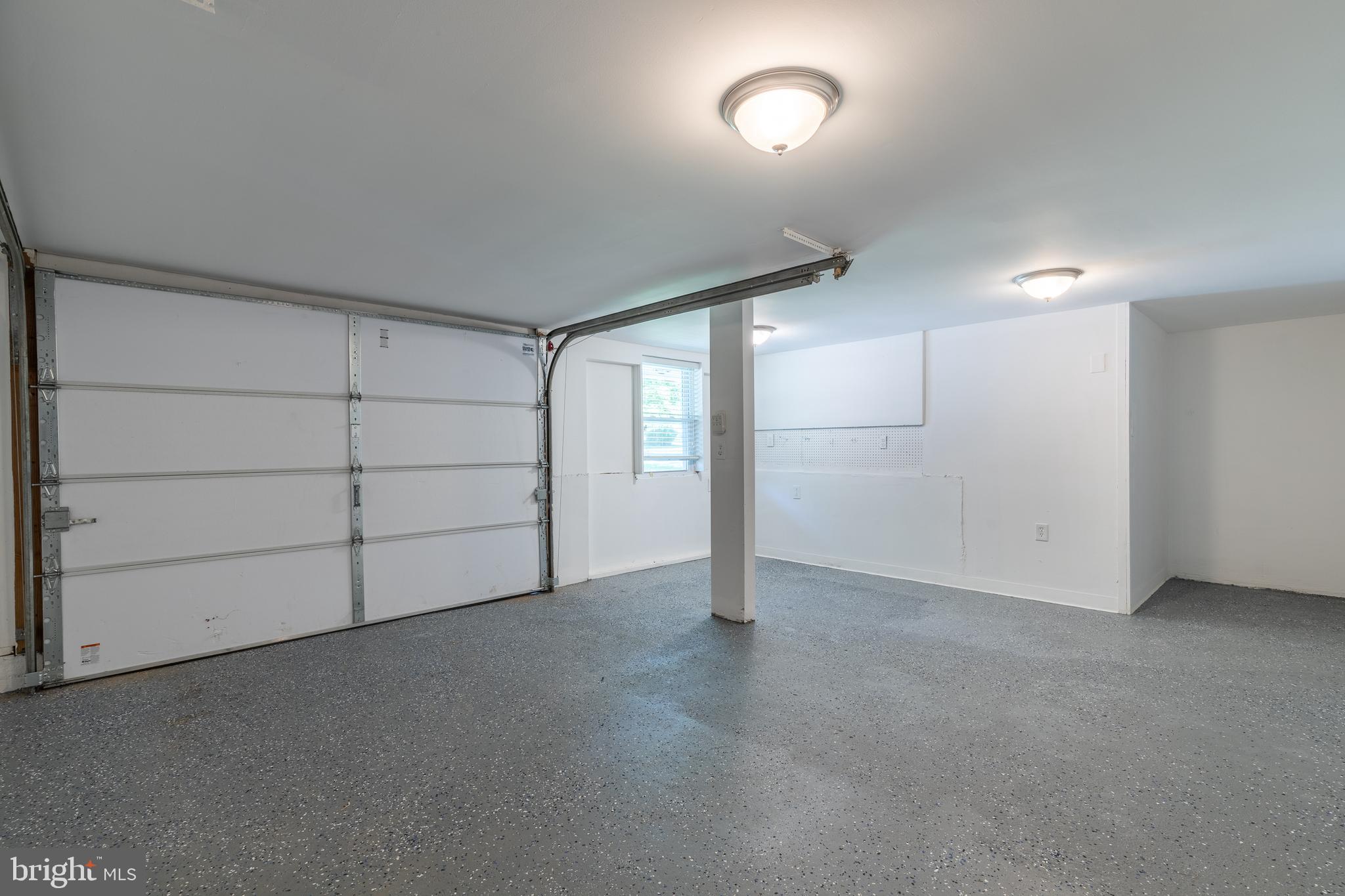 LOCH HAVEN BEACH - Residential