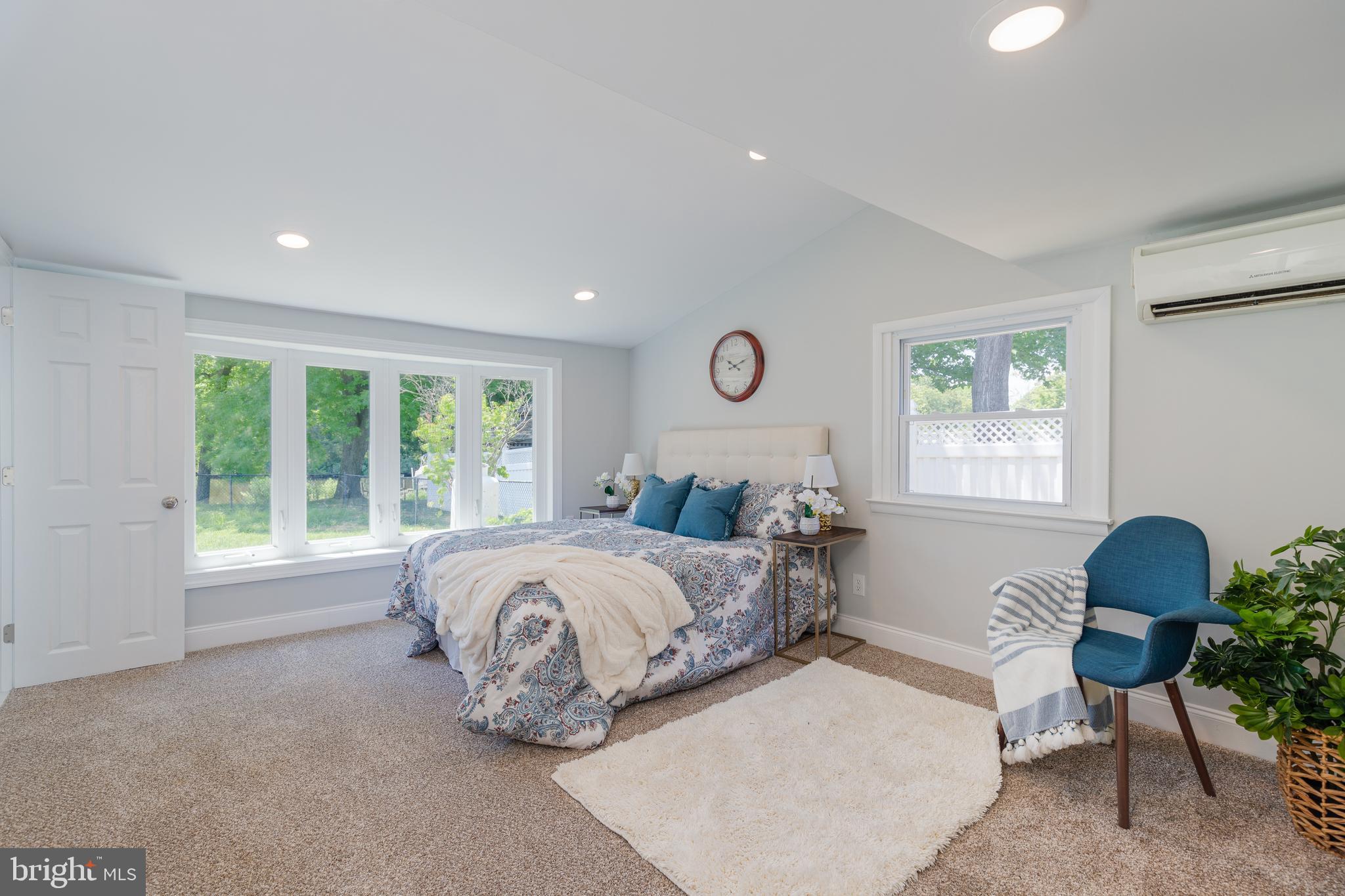 LOCH HAVEN BEACH - Residential