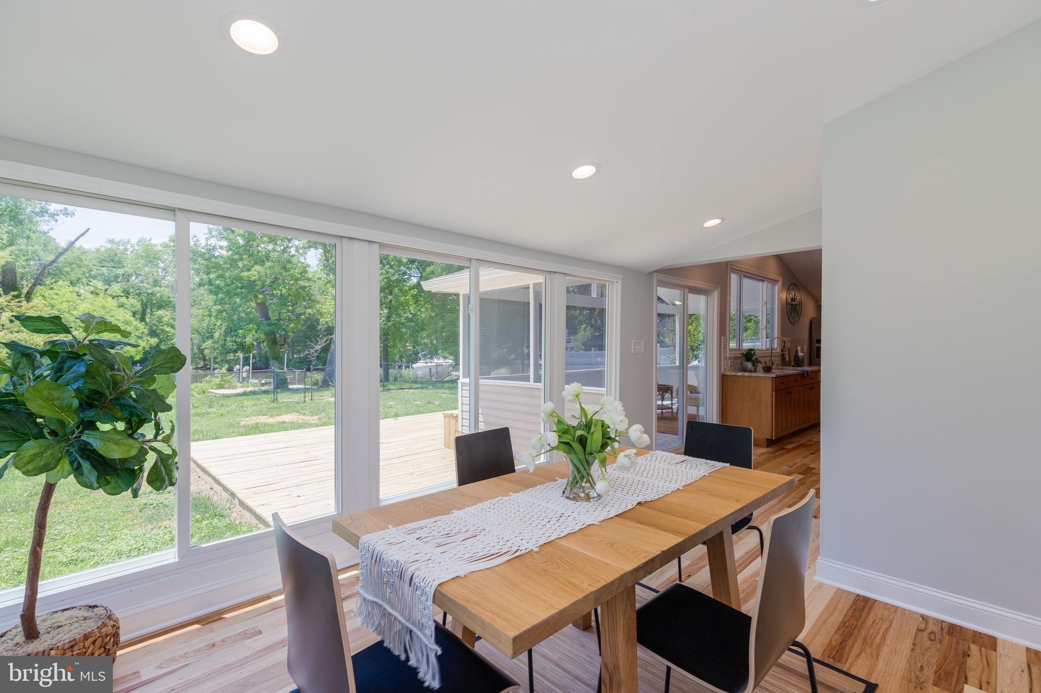 LOCH HAVEN BEACH - Residential