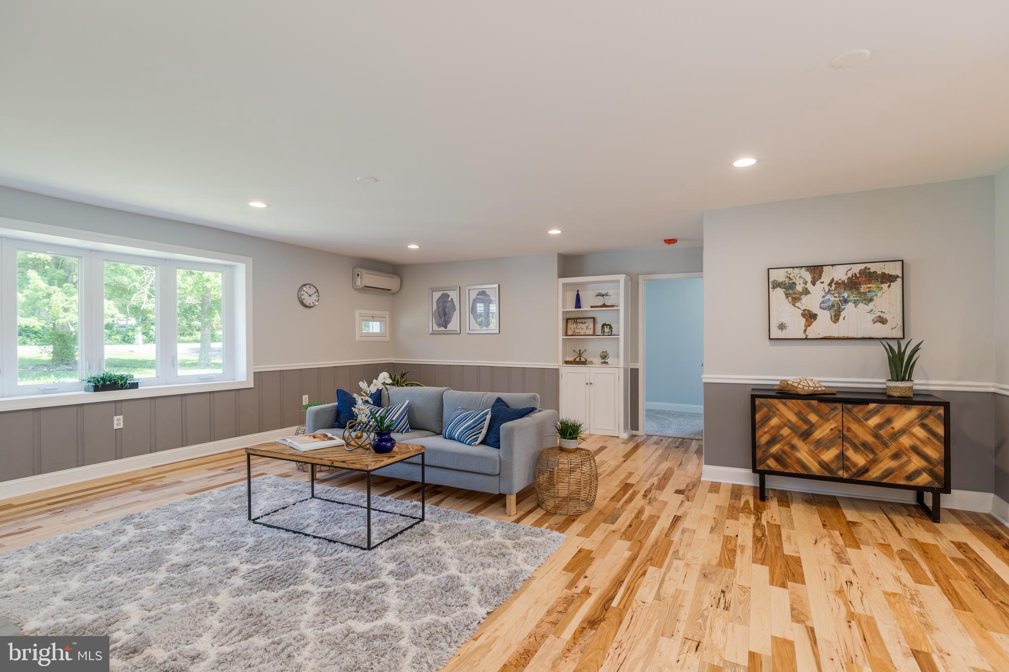 LOCH HAVEN BEACH - Residential