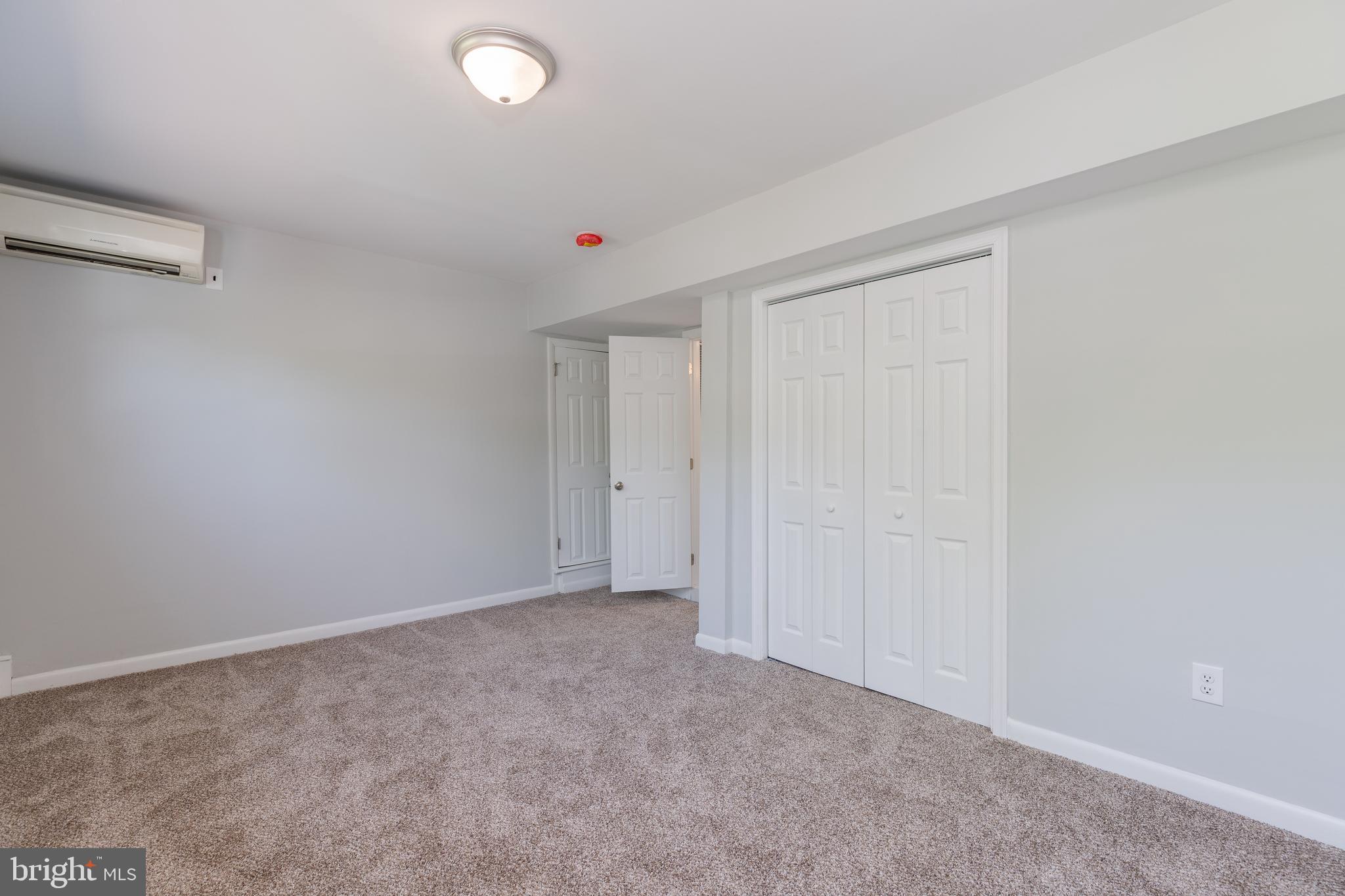 LOCH HAVEN BEACH - Residential