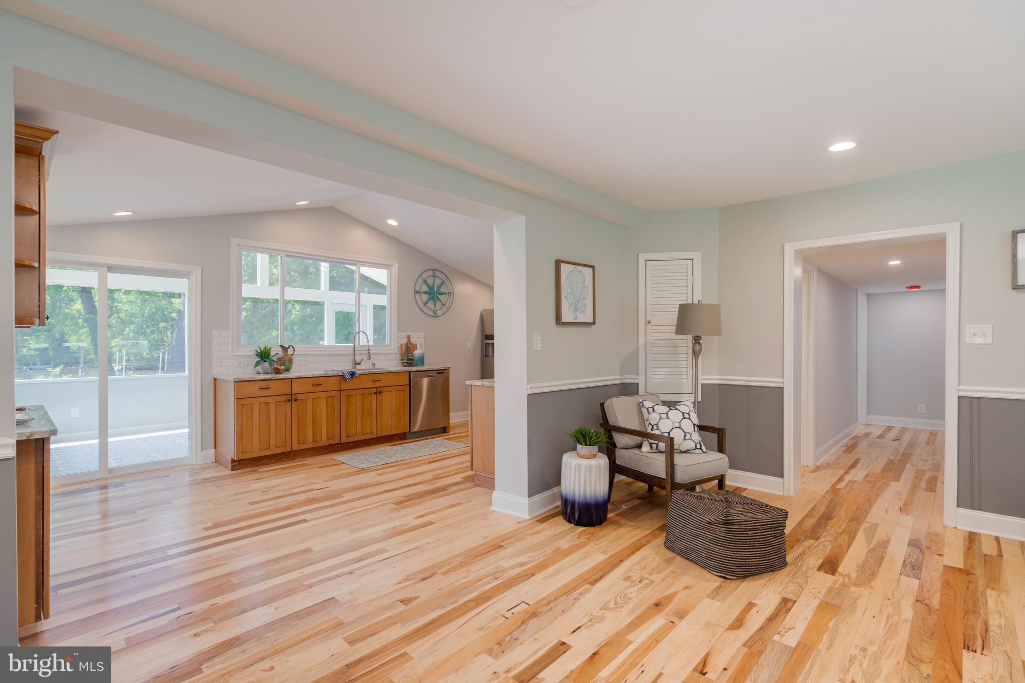 LOCH HAVEN BEACH - Residential