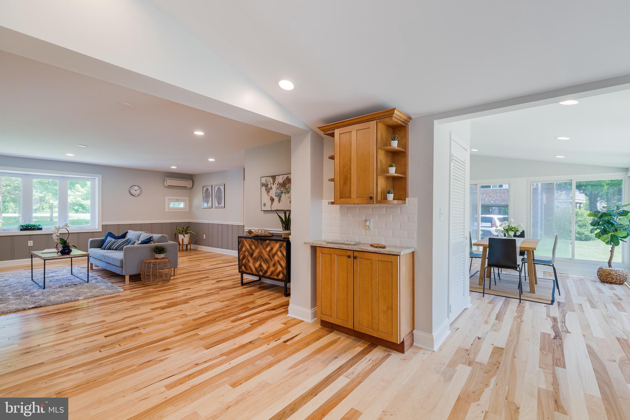 LOCH HAVEN BEACH - Residential