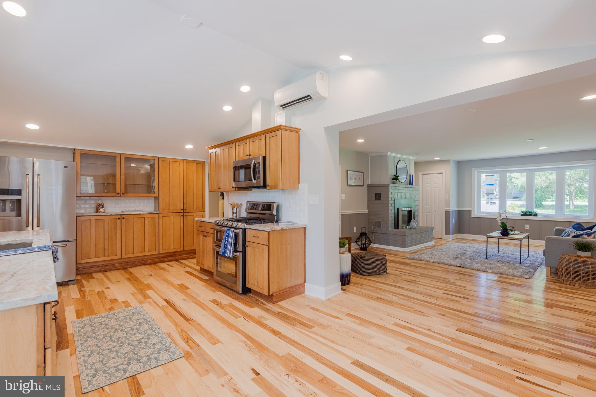 LOCH HAVEN BEACH - Residential