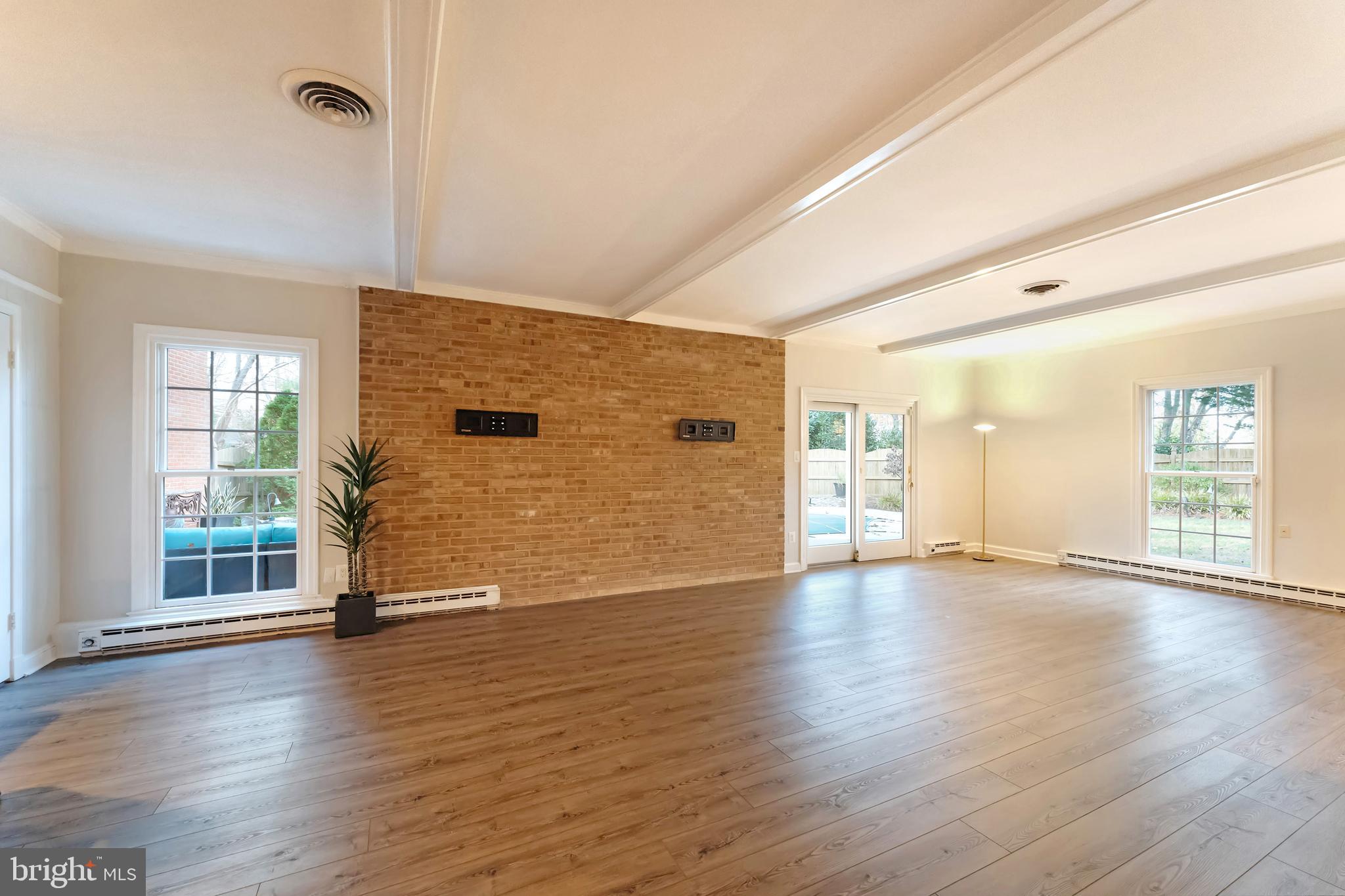 MERRYWOOD ON THE POTOMAC - Residential