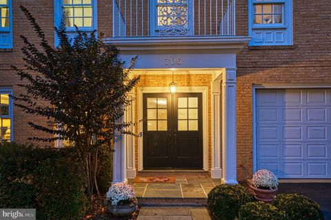 706 BLUEBERRY HILL ROAD MCLEAN VA 22101