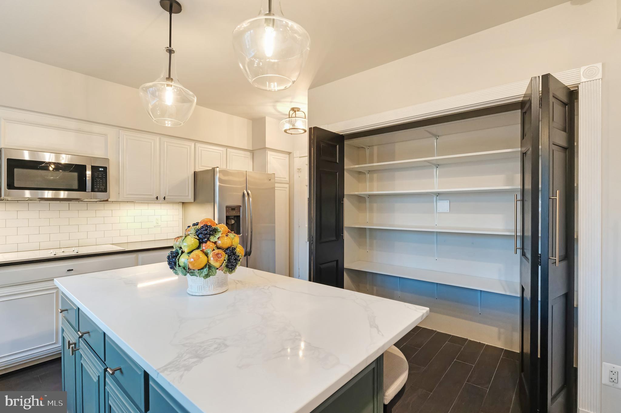 MERRYWOOD ON THE POTOMAC - Residential