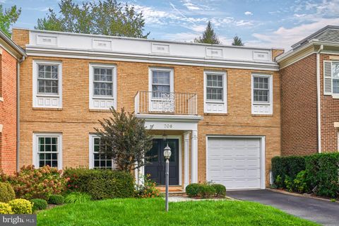 706 BLUEBERRY HILL ROAD MCLEAN VA 22101