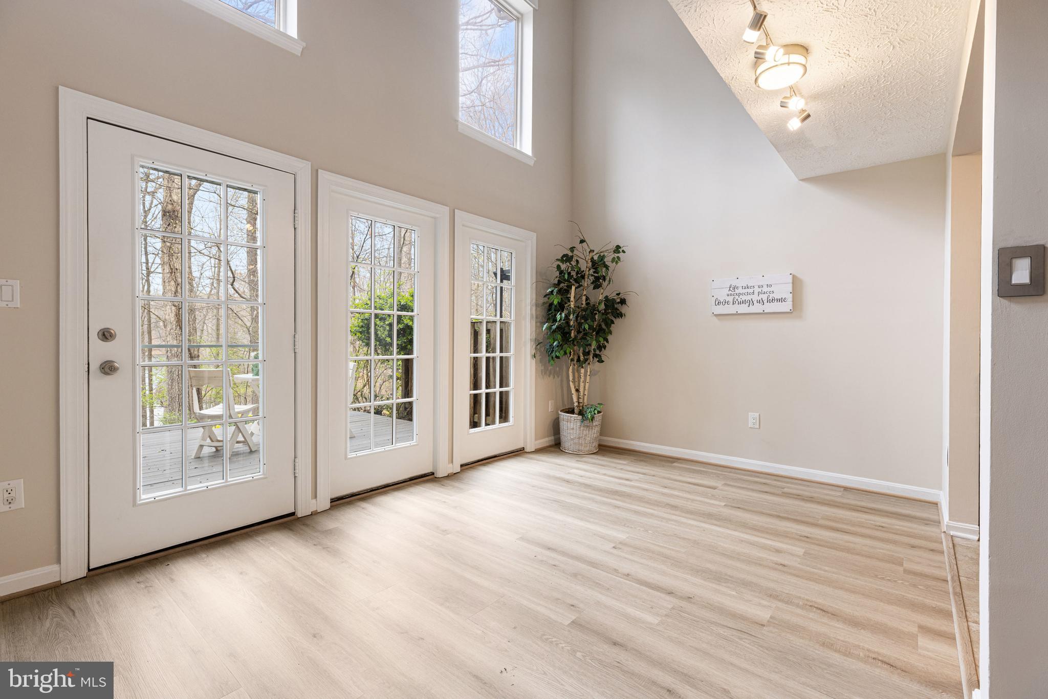 LANDING GLEN - Residential