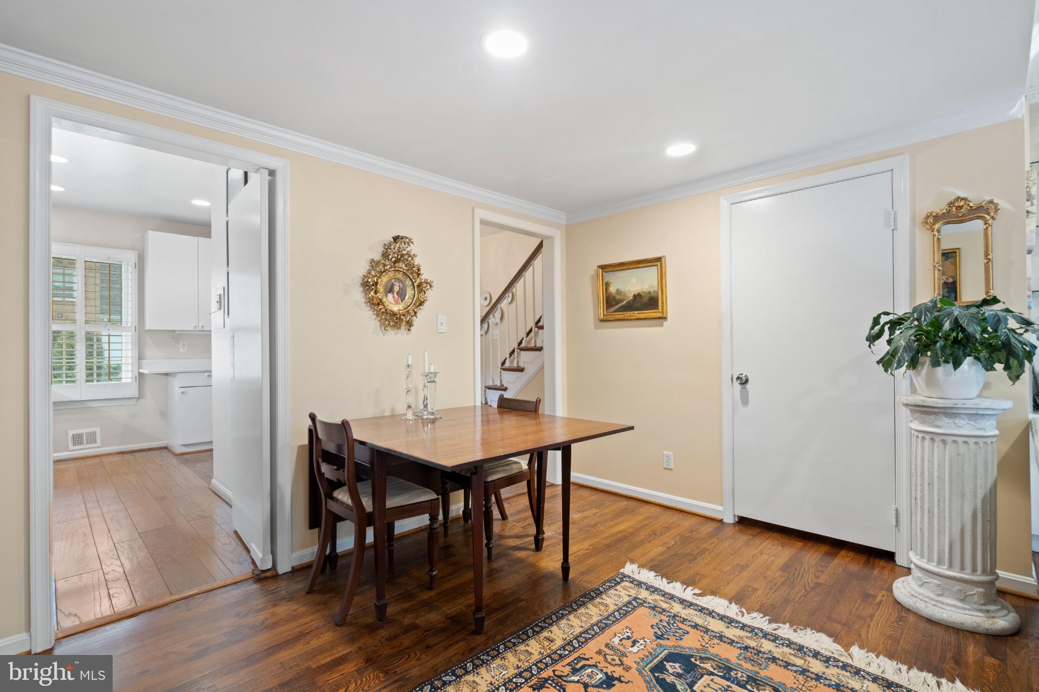 HAMLET PLACE - Residential