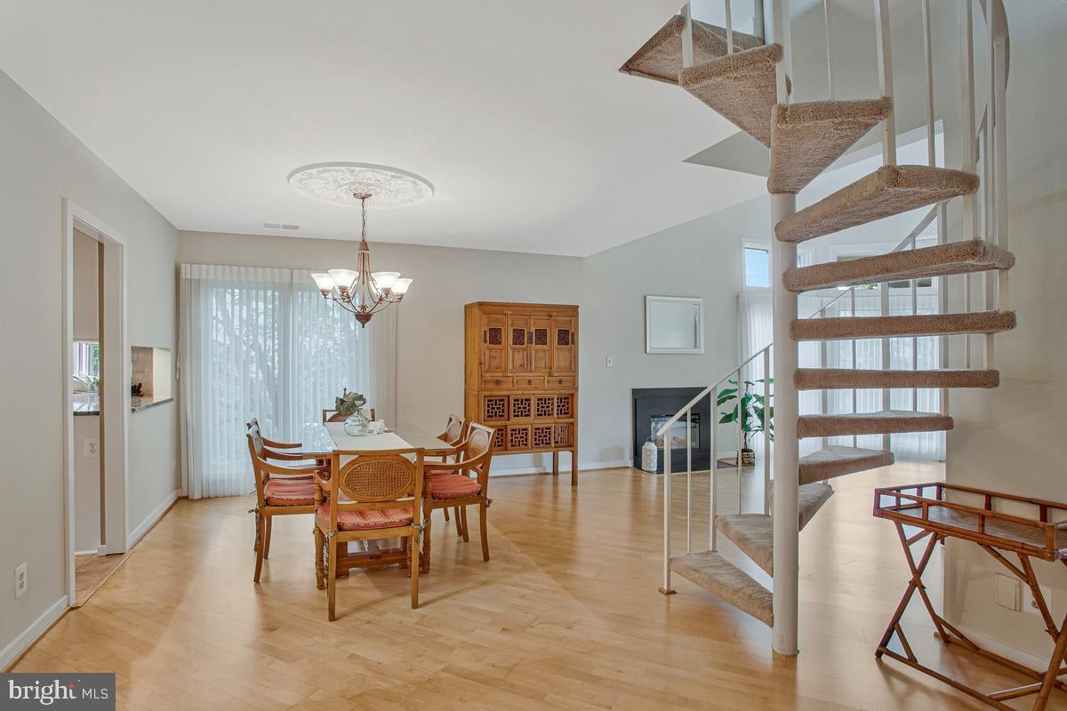 7048 HARBOUR VILLAGE COURT 202