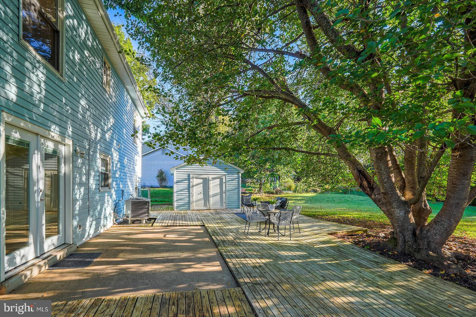 WARRENTON LAKES - Residential