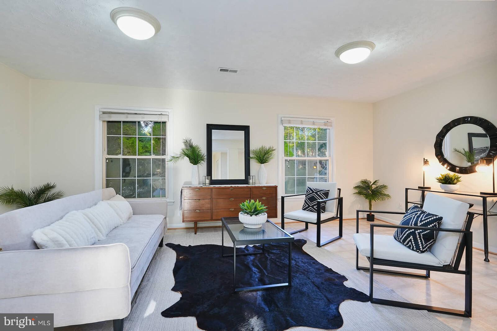 WARRENTON LAKES - Residential