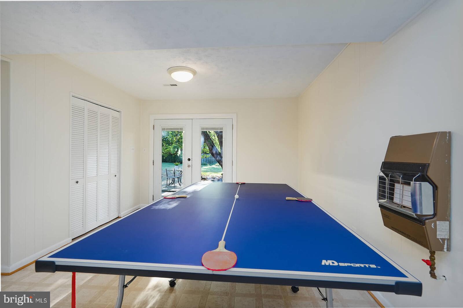 WARRENTON LAKES - Residential