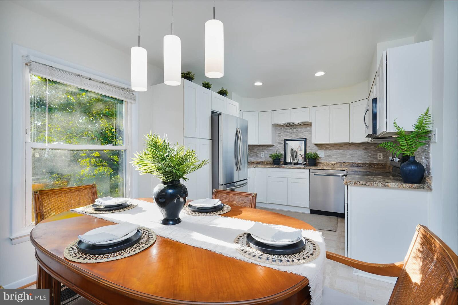 WARRENTON LAKES - Residential