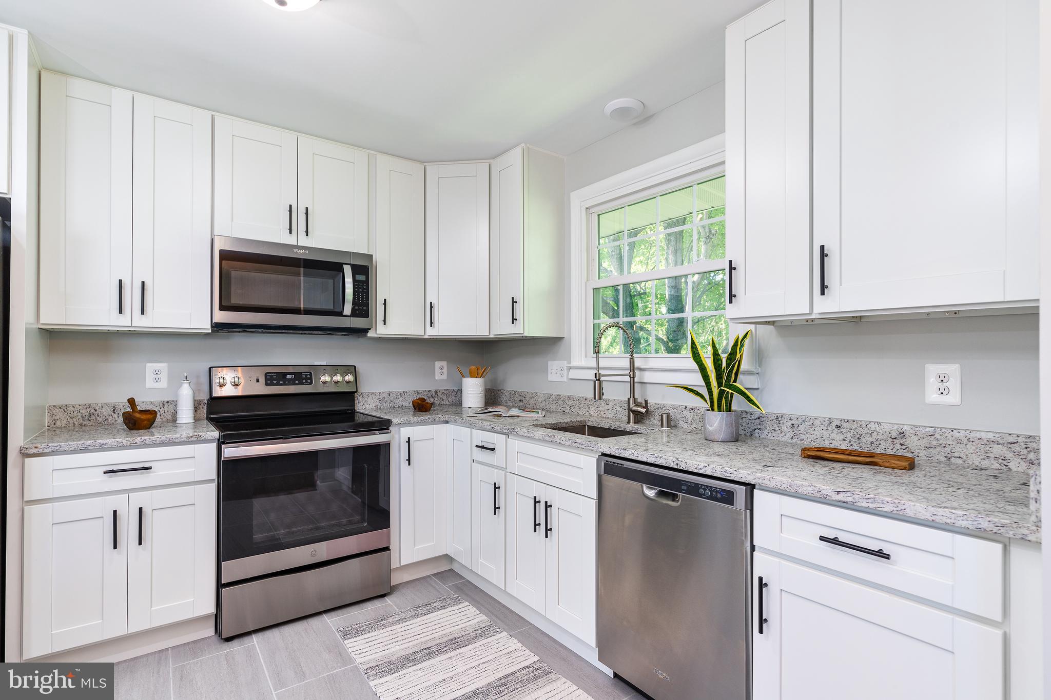 STONEYBROOK NORTH - Residential