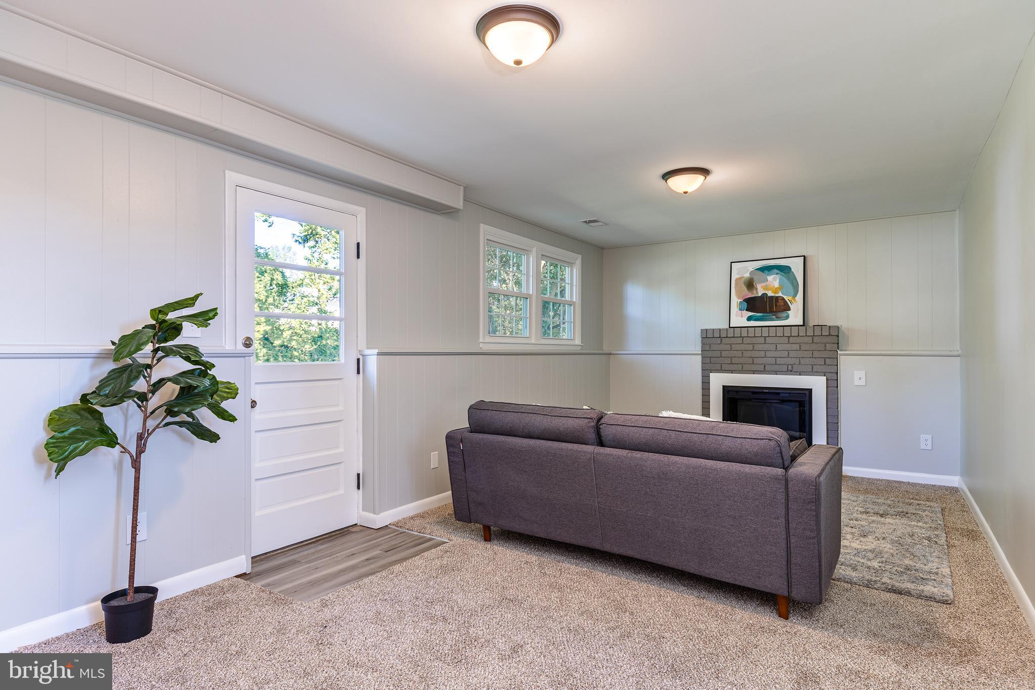 STONEYBROOK NORTH - Residential