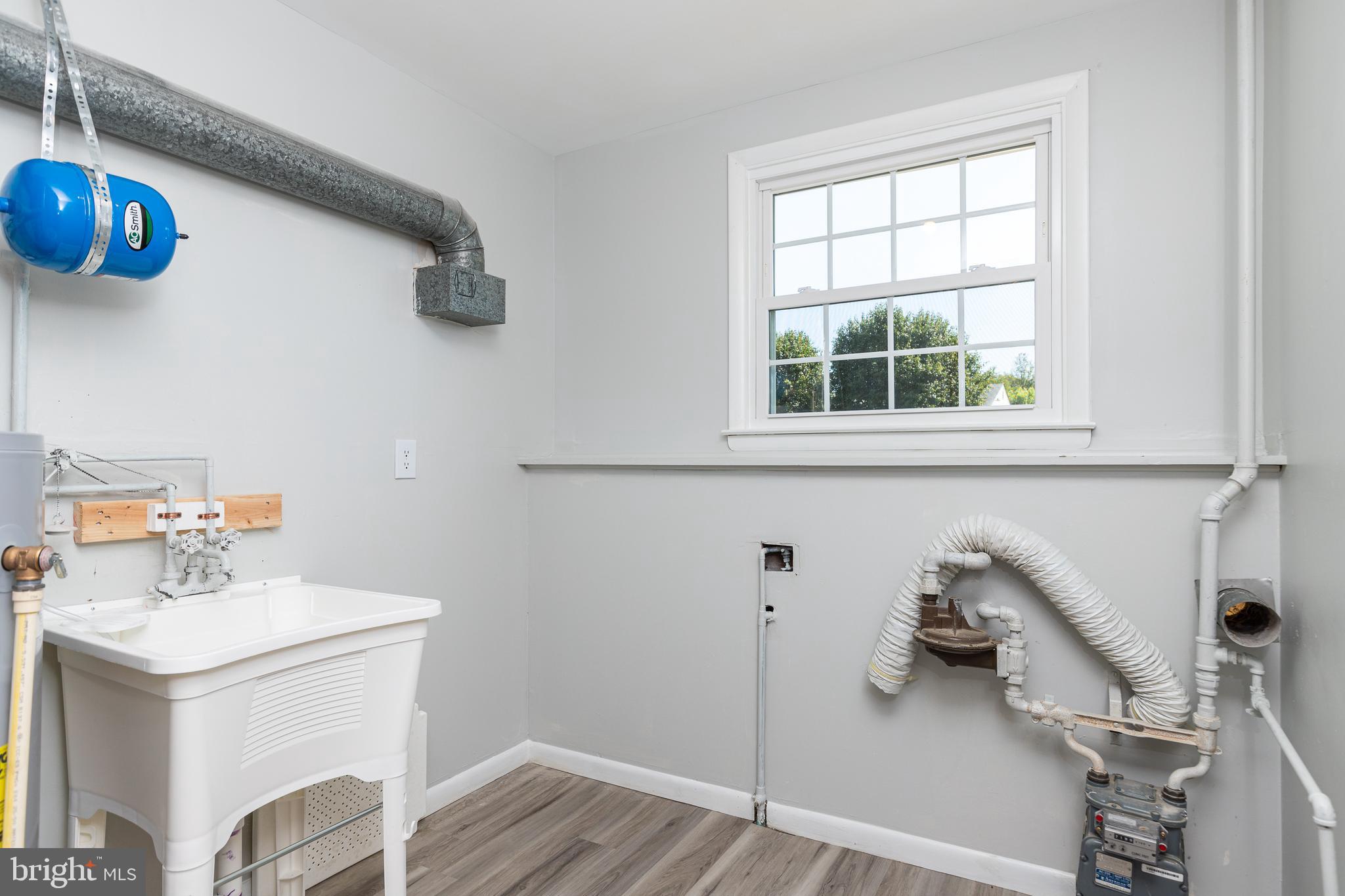 STONEYBROOK NORTH - Residential